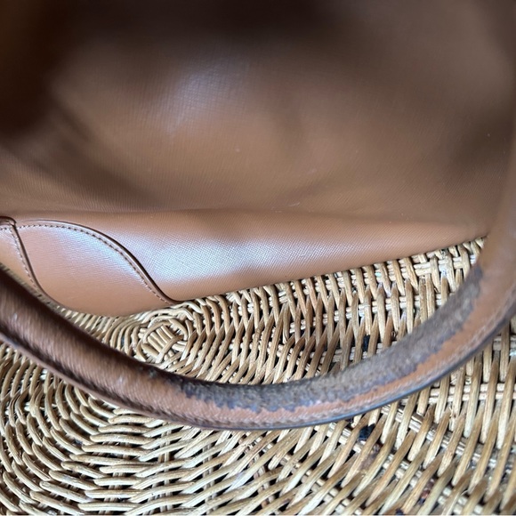 Tory Burch Tan Saffiano Leather Robinson Double Zip Large Tote - PLEASE READ - Picture 9 of 13